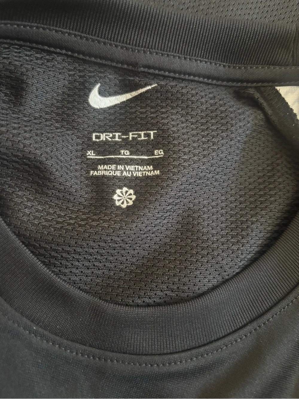 Nike Black Short-Sleeve Athletic Tee with Striped White Sleeves